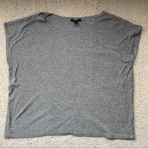 🛍2/$10: Oversized Grey T-Shirt